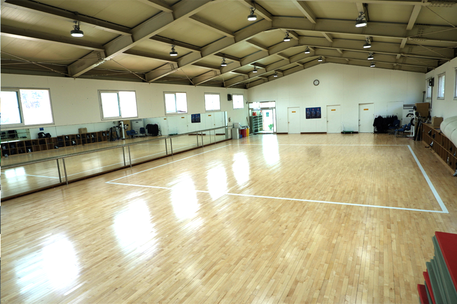 강릉캠퍼스 무도관 내부 사진